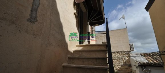 4-salle Appartement à Ragusa, Italy No. 102128 5