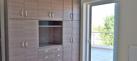 2 bedrooms Property in Keratea, Greece No. 7830 12