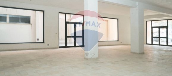 2 rooms Commercial property in Enna, Italy No. 266454 3