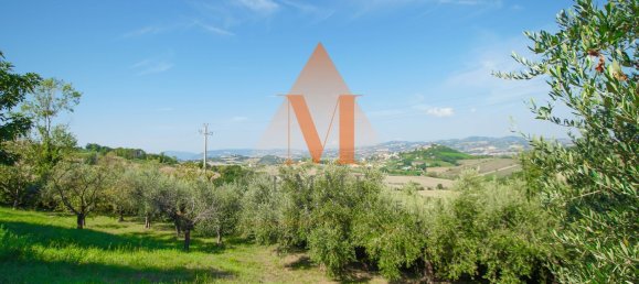 3 bedrooms Apartment in Terre Roveresche, Italy No. 339292 48