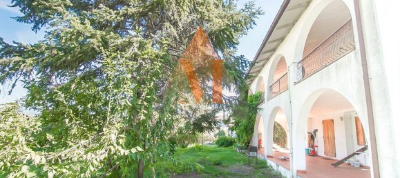 3 bedrooms Apartment in Terre Roveresche, Italy No. 339292 36