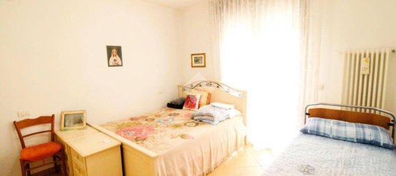 Apartamento de 2 dormitorios en Gambettola, Italy No. 194415 7