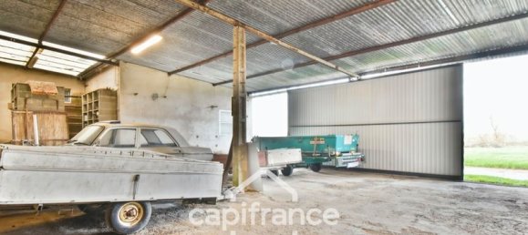 592m² Warehouse in Nuaille-d'Aunis, France No. 337138 15