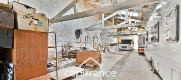 592m² Warehouse in Nuaille-d'Aunis, France No. 337138 19