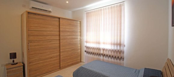 2 bedrooms Apartment in Xghajra, Malta No. 8061 12