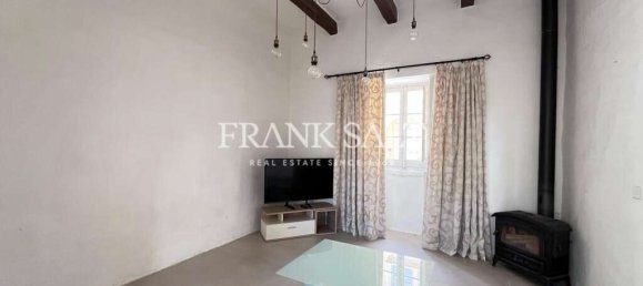 2 bedrooms Townhouse in Munxar, Malta No. 2852 8