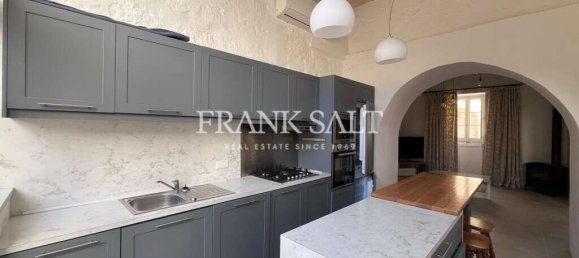 2 bedrooms Townhouse in Munxar, Malta No. 2852 4