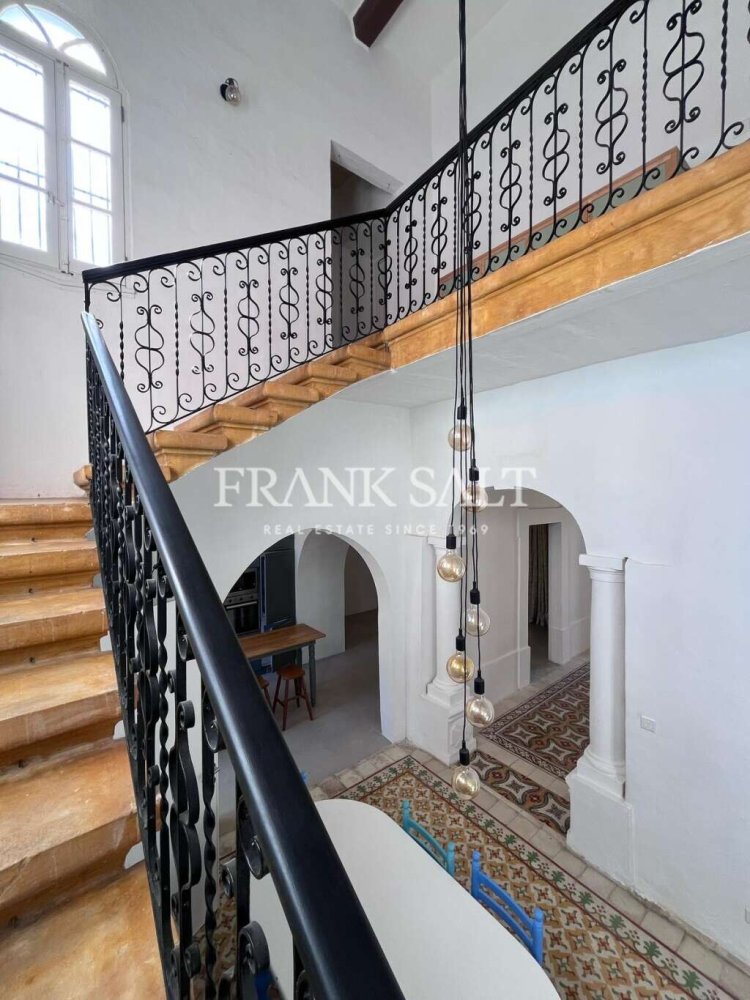 2 bedrooms Townhouse in Munxar, Malta No. 2852