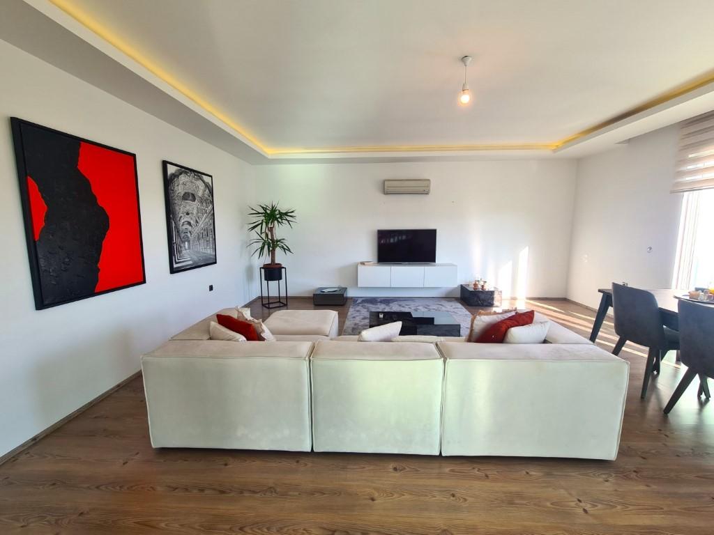 4 rooms Apartment in Cikcilli, Turkey No. 20567