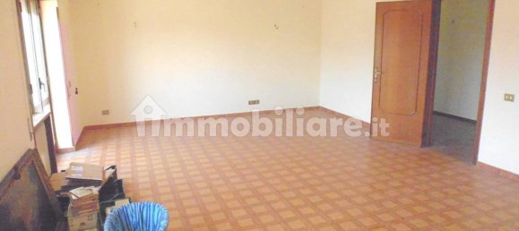 3 bedrooms Apartment in Rome, Italy No. 106824 2