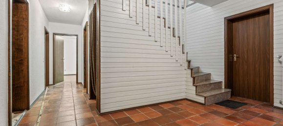 Дом с 6 комнатами в Ойскирхен, Германия № 323904 33