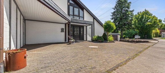 Дом с 6 комнатами в Ойскирхен, Германия № 323904 34