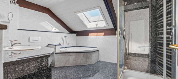 Дом с 6 комнатами в Ойскирхен, Германия № 323904 31