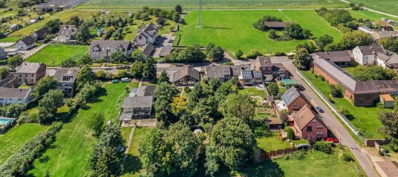 Дом с 6 комнатами в Ойскирхен, Германия № 323904 38