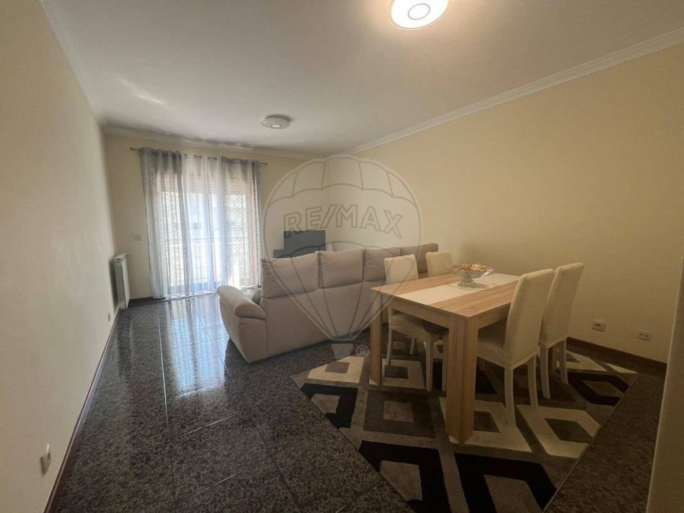 Apartamento de 3 dormitorios en Vila Nova de Gaia, Portugal No. 333734