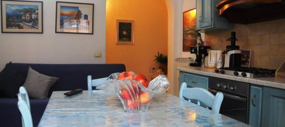 Квартира с 2 спальнями в Поджибонси, Италия № 217193 5