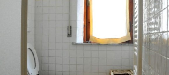 Квартира с 2 спальнями в Поджибонси, Италия № 217193 16