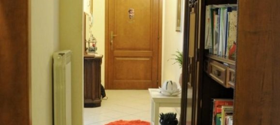 Квартира с 2 спальнями в Поджибонси, Италия № 217193 24