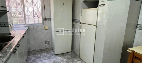 3 bedrooms Apartment in Madrid, Spain No. 170738 22