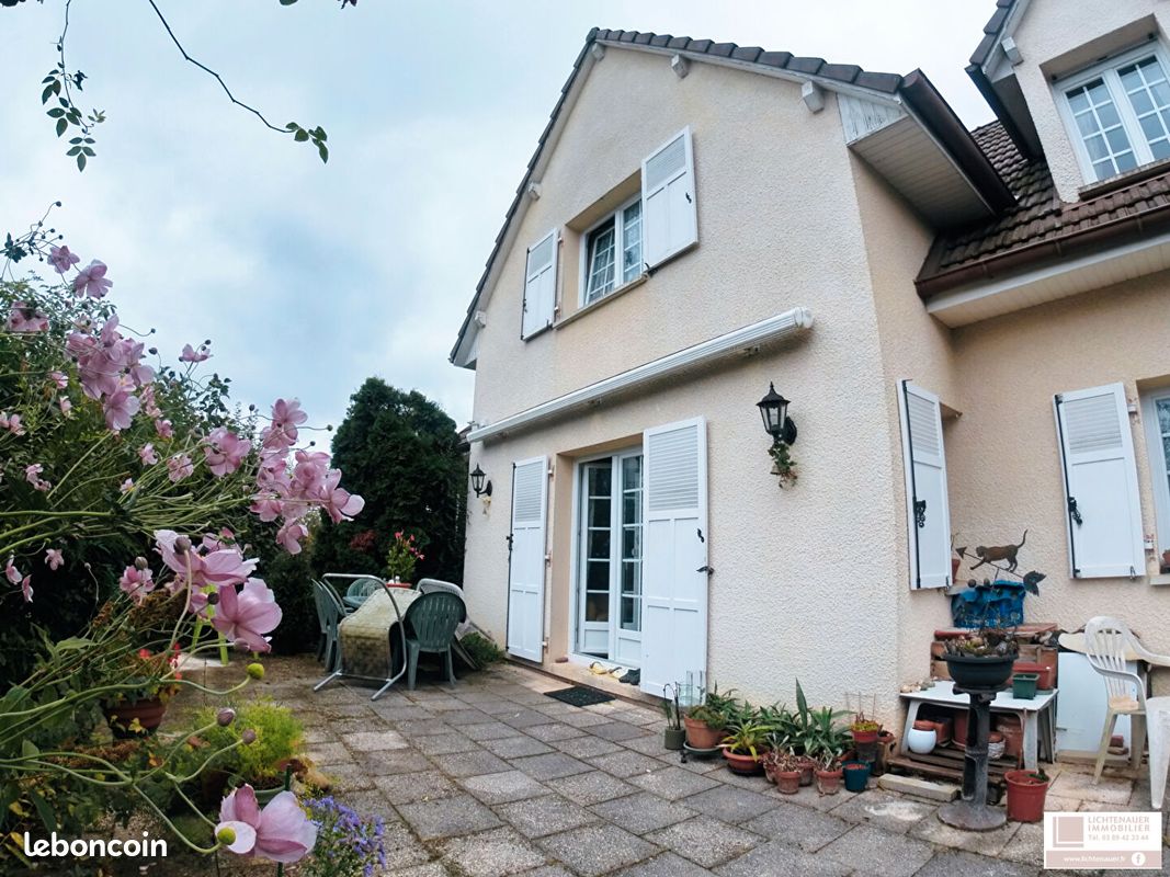 Casa T5 em Durmenach, France N.º 223157