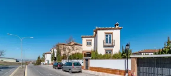 5 bedrooms House in La Zubia, Spain No. 176420 4