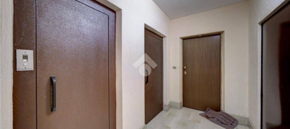 3 bedrooms Apartment in Turin, Italy No. 350563 26