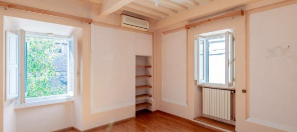 3 bedrooms House in Cortona, Italy No. 52736 27