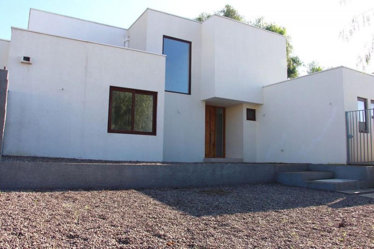 5 bedrooms House in Chacabuco, Chile No. 3824