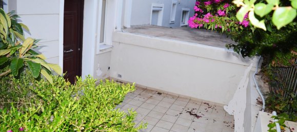 3 Schlafzimmer Wohnung in Kalyvia Thorikou, Greece, Nr. 6922 4