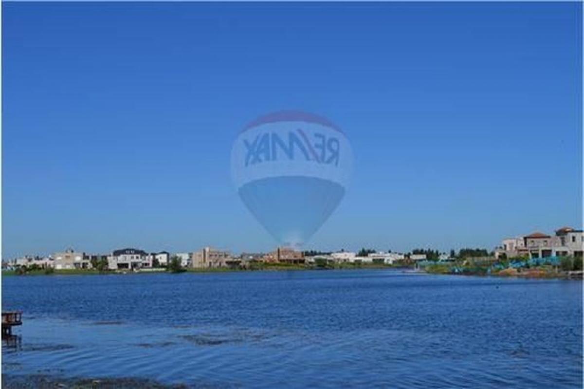  قطعة أرض في Tigre, Argentina رقم 41010