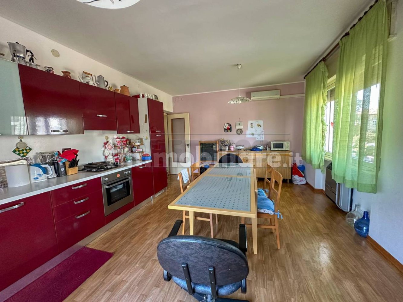 Apartamento de 3 dormitorios en Udine, Italy No. 374845