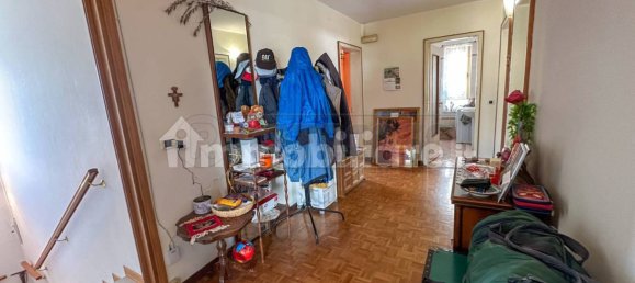 Apartamento de 3 dormitorios en Udine, Italy No. 374845 6