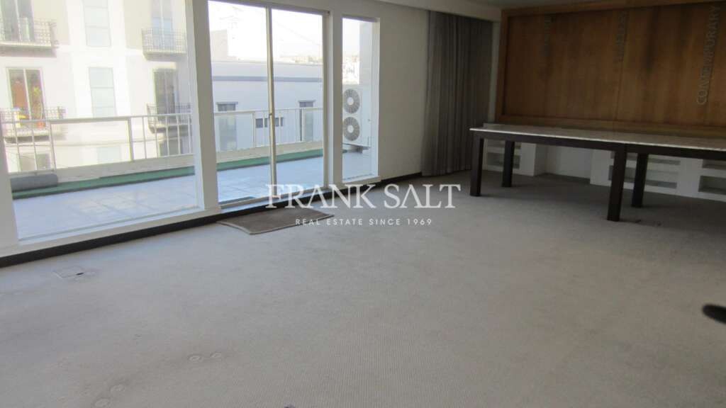 Büro in Ta' Xbiex, Malta 300m², Nr. 11788