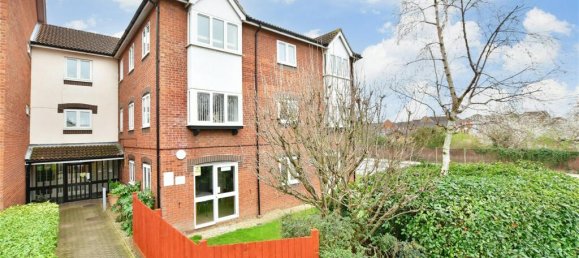 1 bedroom Apartment in Essex, United Kingdom No. 4187 6