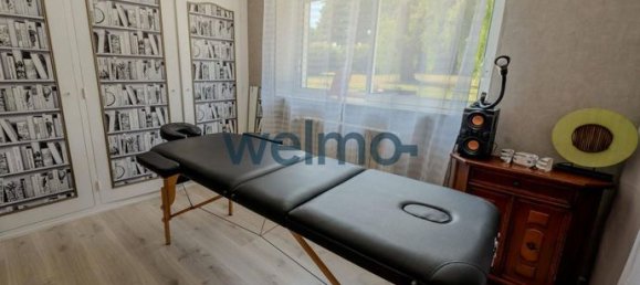 6 bedrooms House in Yonne, France No. 309649 12