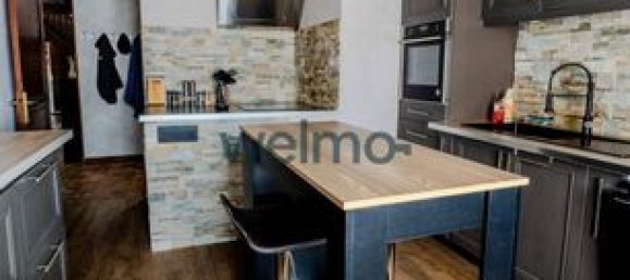 6 bedrooms House in Yonne, France No. 309649 14