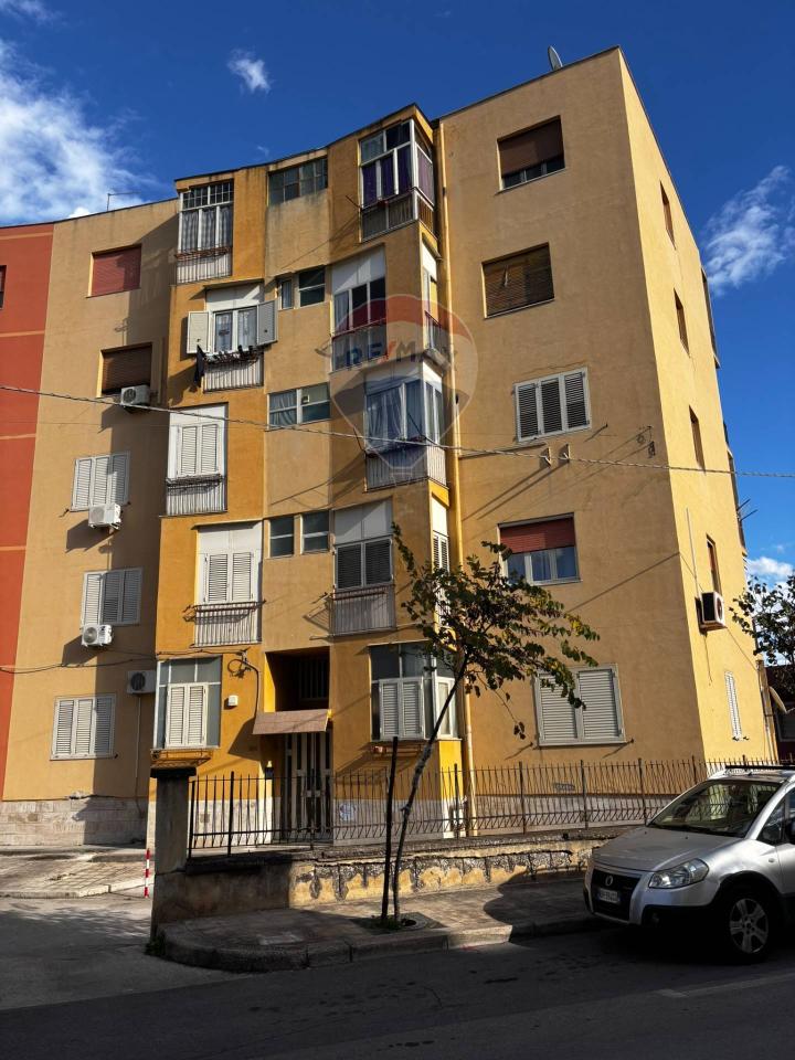 Apartamento de 3 divisões em Priolo Gargallo, Italy N.º 152548