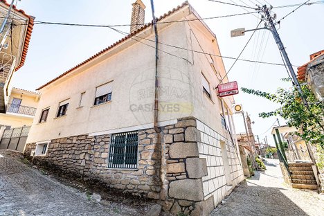 4 bedrooms House in Penedono, Portugal No. 168920