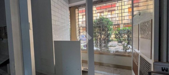 1-salle Propriété commerciale à Seveso, Italy No. 232552 10