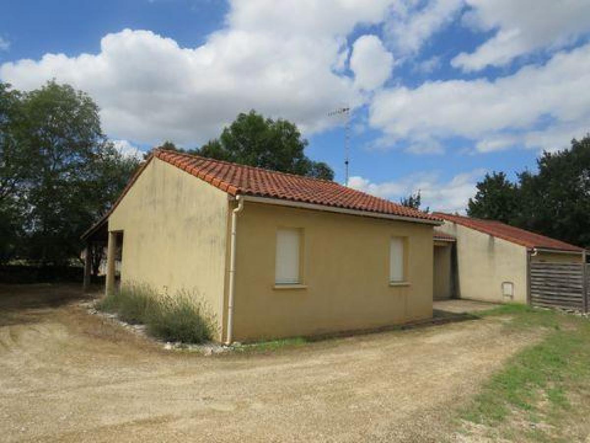 12 bedrooms House in Gramat, France No. 25096