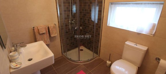 3 bedrooms Apartment in Swieqi, Malta No. 11191 8