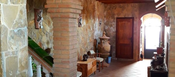 5 bedrooms House in Berja, Spain No. 151249 4