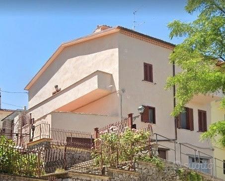 7 rooms Apartment in Rocca Massima, Italy No. 276747