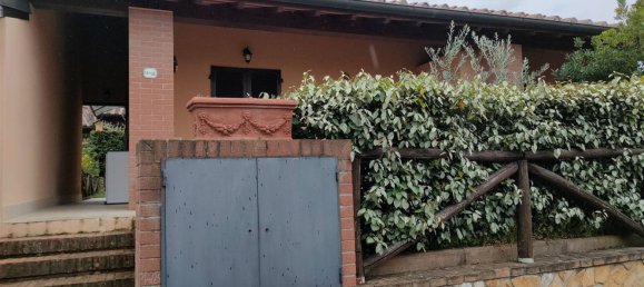 Studio in Radicofani, Italy No. 108885 24