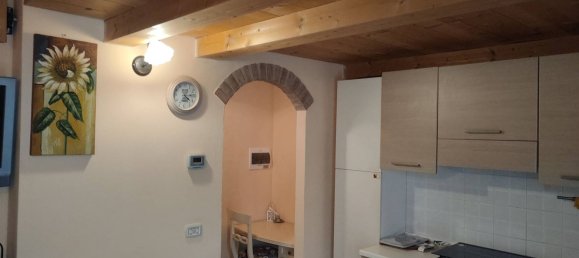 Studio in Radicofani, Italy No. 108885 7