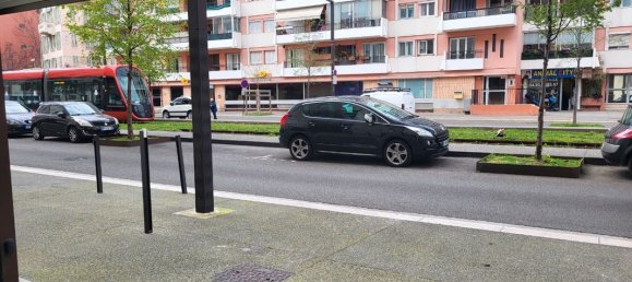  موقف سيارات في Nice, France رقم 332426 2