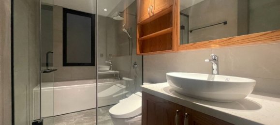 Casa de 3 dormitorios en Tay Ho, Vietnam No. 1563 15