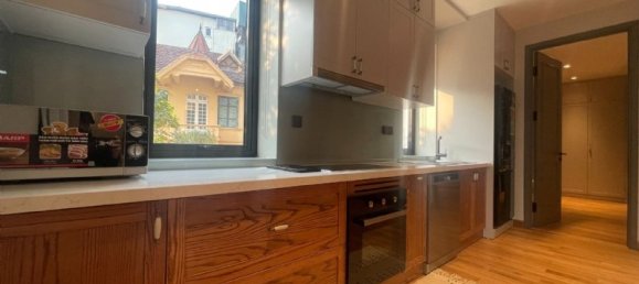 Casa de 3 dormitorios en Tay Ho, Vietnam No. 1563 4