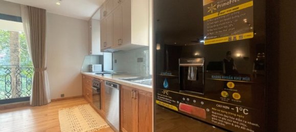 Casa de 3 dormitorios en Tay Ho, Vietnam No. 1563 3