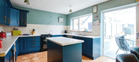 5 bedrooms House in Andover, United Kingdom No. 2767 6